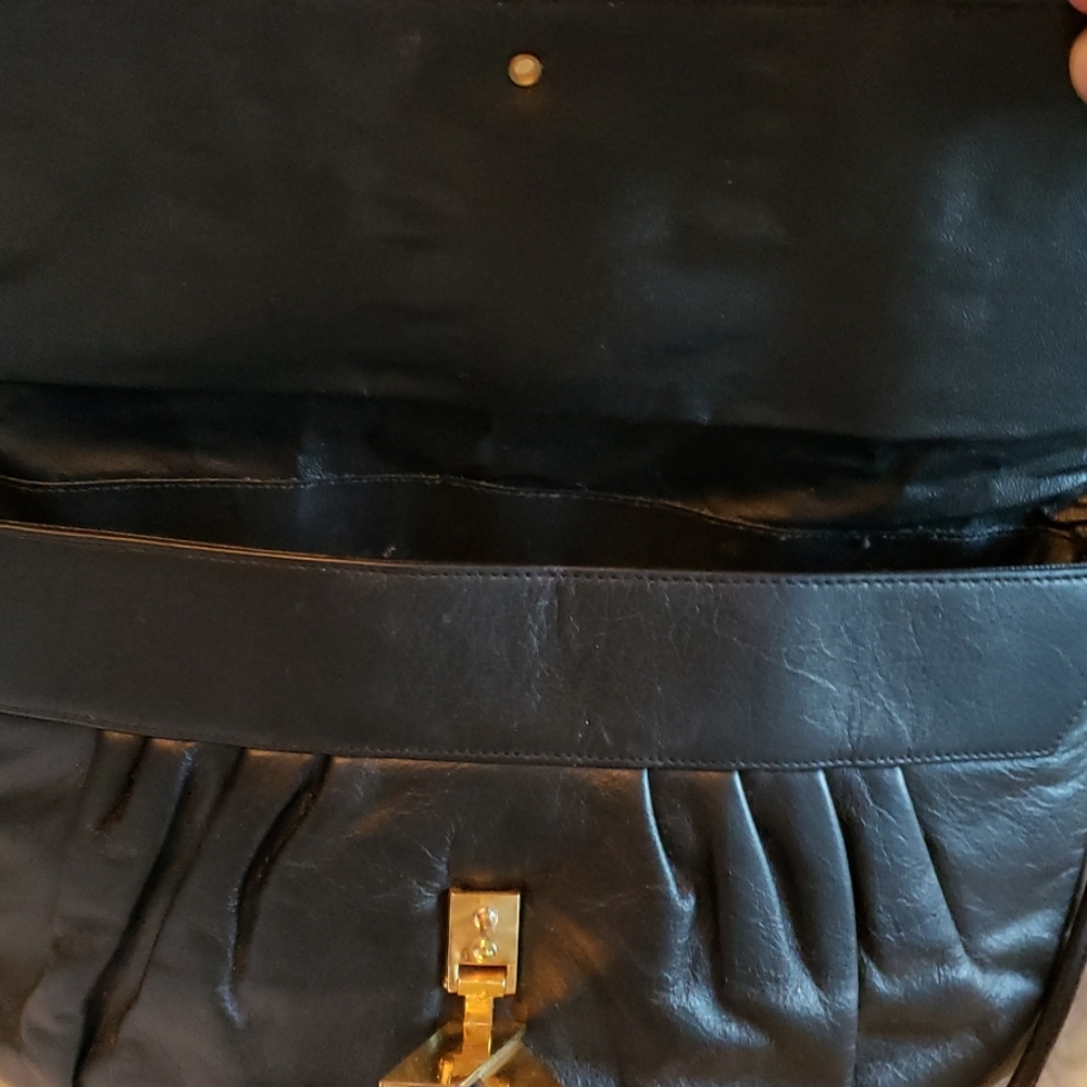 Vintage Lisette leather and fur handbag - Picture 3 of 8